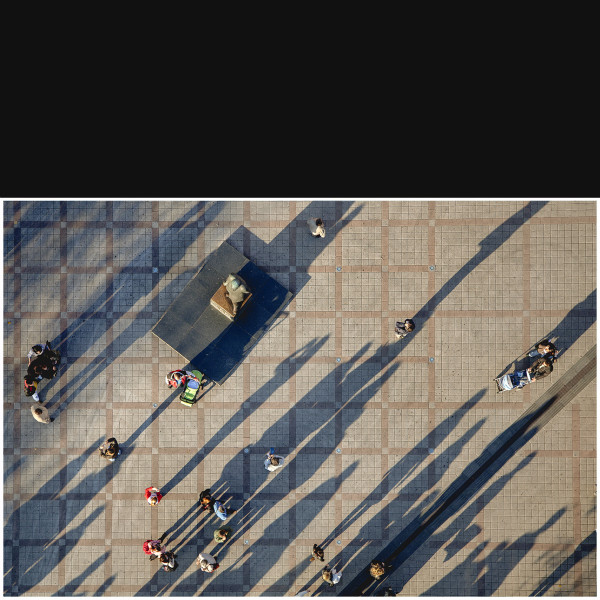 shadows-around-the-poet