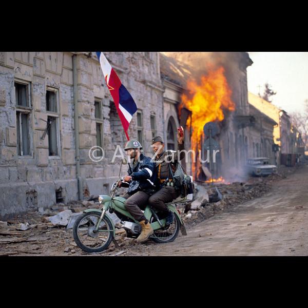 Zamur_Serbian Soldiers in Vukovar_November 1991-1